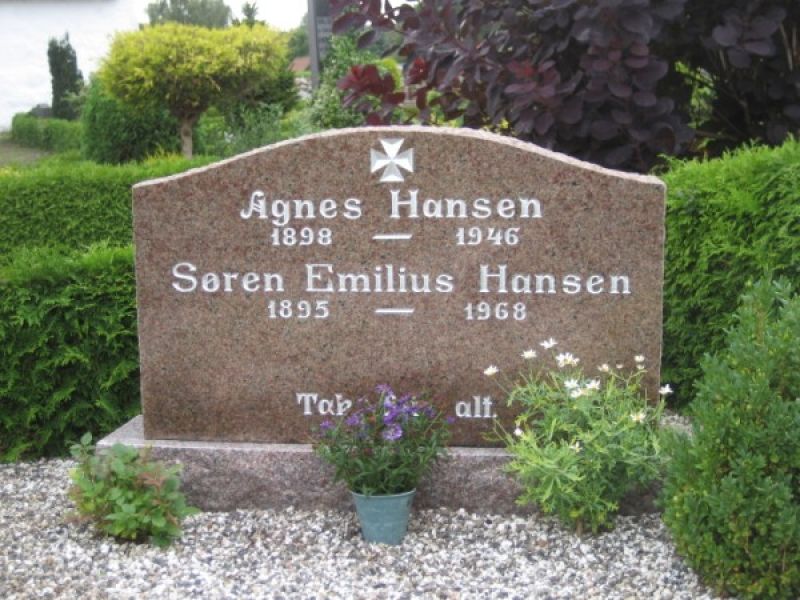 Agnes Hansen .jpg
